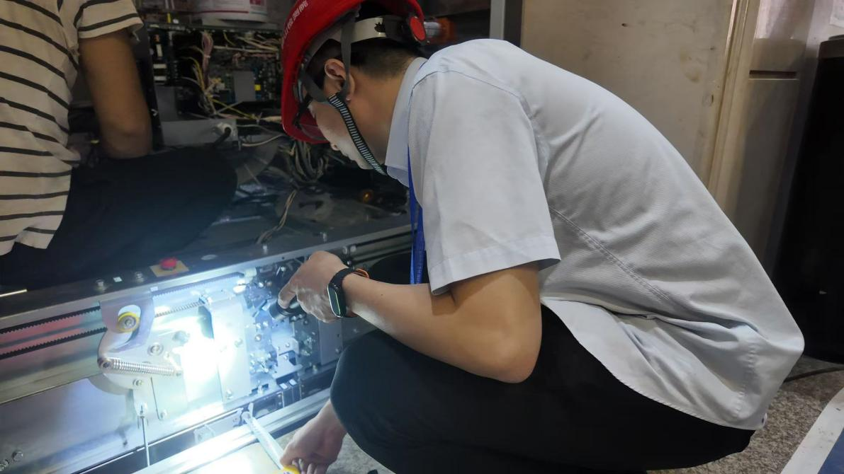 廣東省特檢院佛山檢測院以專業擔當完成市政府老舊電梯更新驗收_佛山檢測院國慶護航政務安全 以專業擔當完成市政府老舊電梯更新驗收圖片1.png_66e88f19ee094dc7867fe460f74e4c50.png